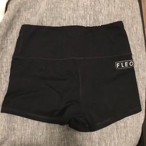❤️ Fleo shorts